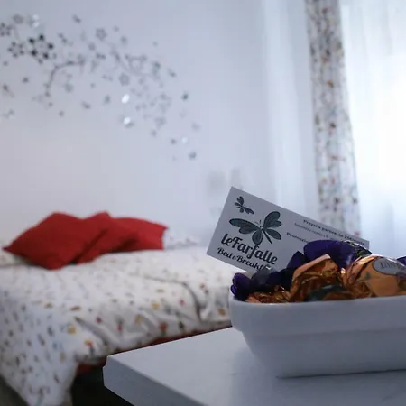 לינה וארוחת בוקר Lefarfalle *